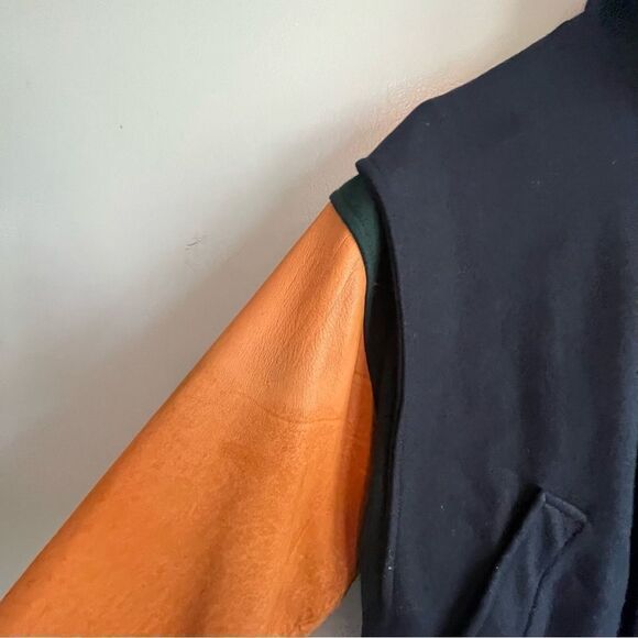 Gant Vintage Varsity Coat jacket size Medium M Wool leather arms men’s - Picture 2 of 6